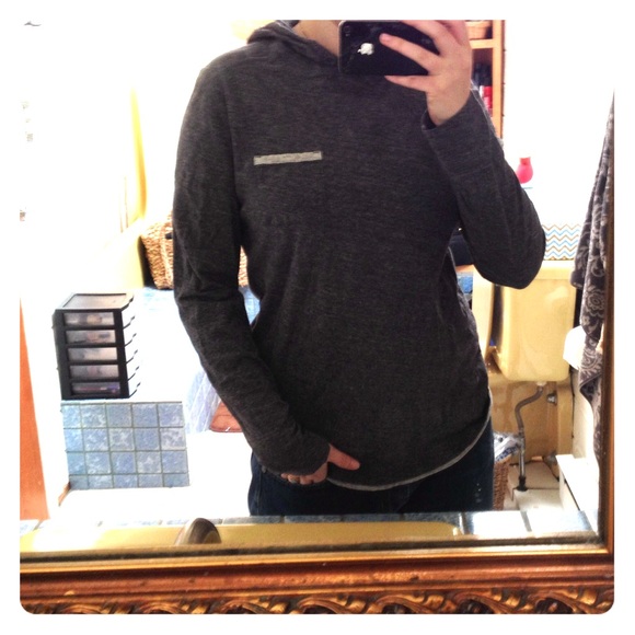 Gray Calvin Klein sweatshirt