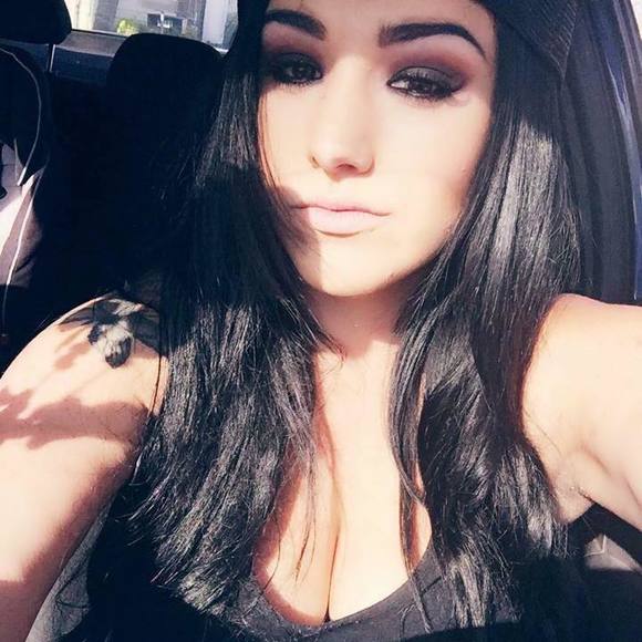 Meet your Posher, Jaylene