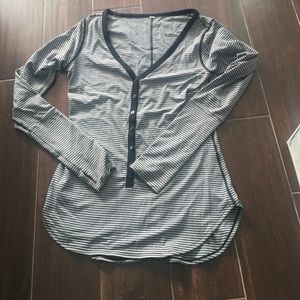 Lululemon shirt