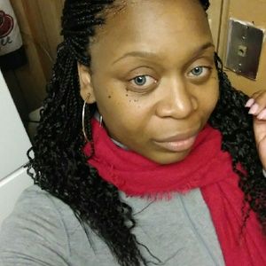 Meet your Posher, Kameka