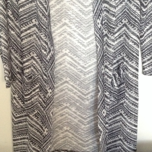 Aeropostale maxi length cardigan. - Picture 3 of 4