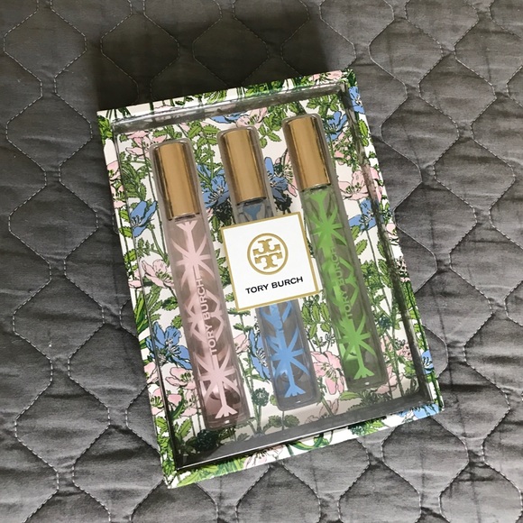 tory burch roll on perfume set