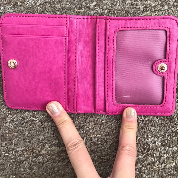 Fossil Rose Gold Small Wallet - Picture 2 of 3