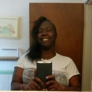 Meet your Posher, Hatasha