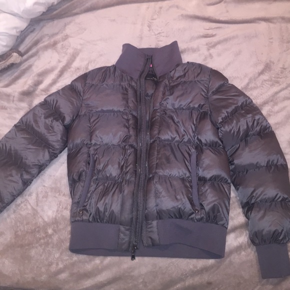 grey puffy jacket, insulated, 1 yr old, never worn - Picture 1 of 4