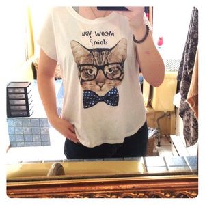 Flowing graphic t-shirt