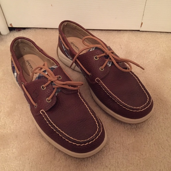 Women's 9.5 Sperries