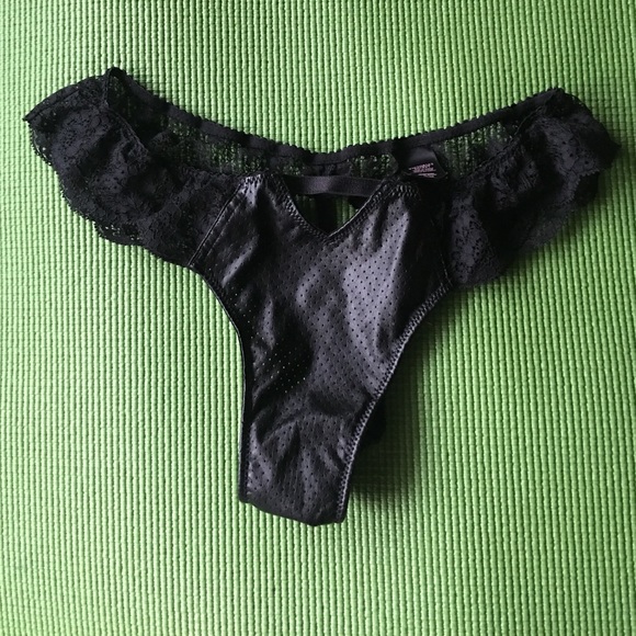 Victoria's Secret Other - Victoria's Secret Cheekini