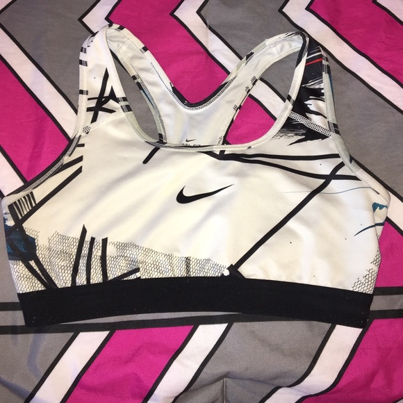 Nike abstract sports bra!