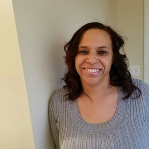 Meet your Posher, Dionne