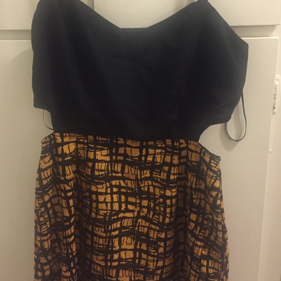 Forever 21 Cutout Summer Dress
