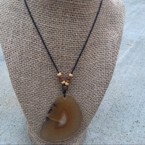 Sliced stone necklace