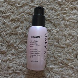 Mary Kay time wise day solution