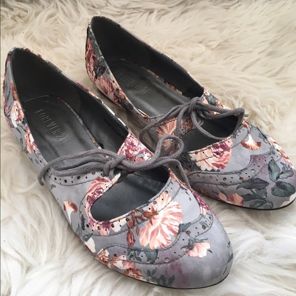 Floral Cut-Out Oxfords