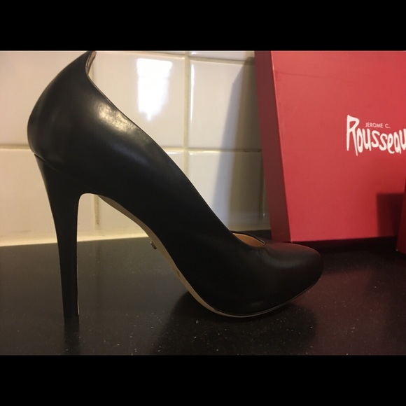 Size 38 Black Pumps - Picture 3 of 3