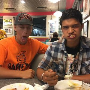 Meet your Posher, Jarry