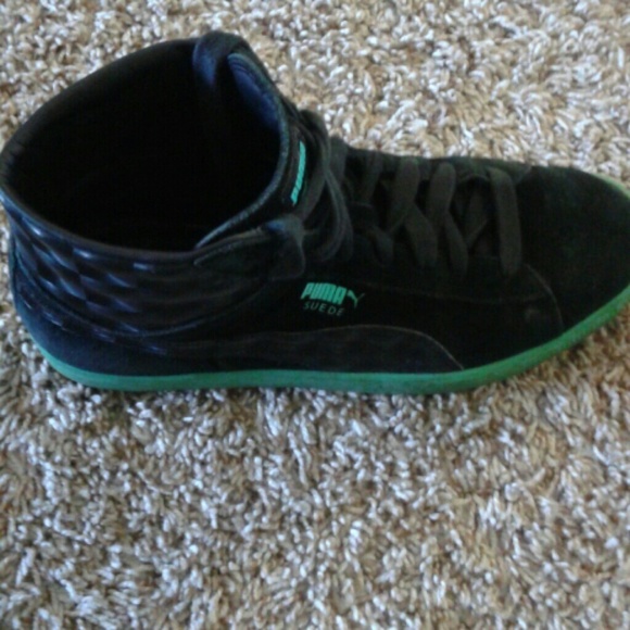 Black & Mint Pumas - Picture 2 of 2