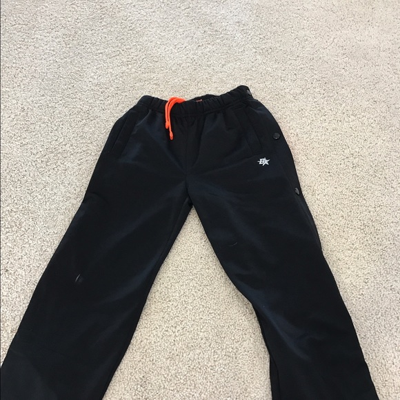 Boys basketball sweats