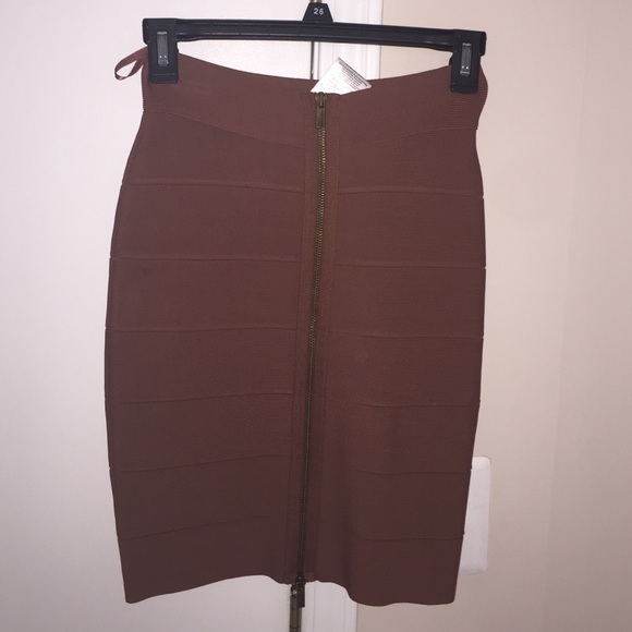 Skirt - Picture 4 of 4