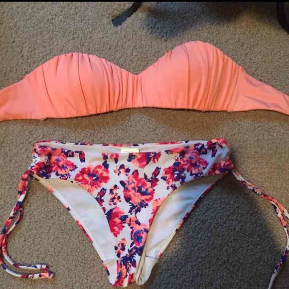 Coral bikini