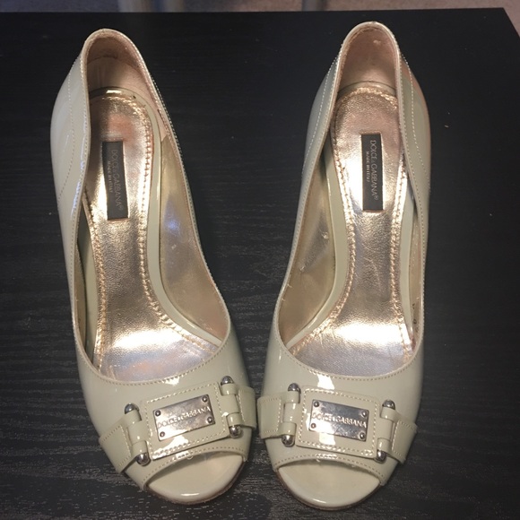 Pretty heels