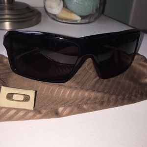 Oakley Unisex Sunglasses