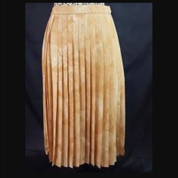 Pleated Midi Skirt NWT