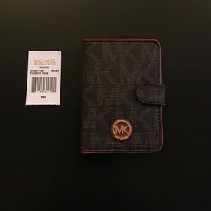 Michael Kors Passport Case