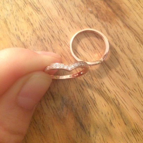 Rose Gold Ring - Picture 4 of 4
