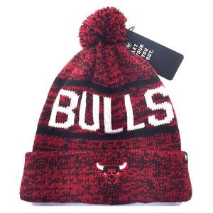 Boys/Girls Bulls Beanie