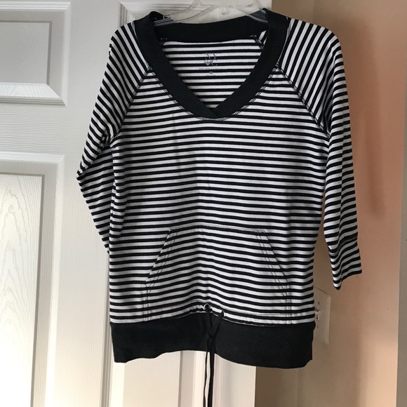 Gray and white sweatshirt