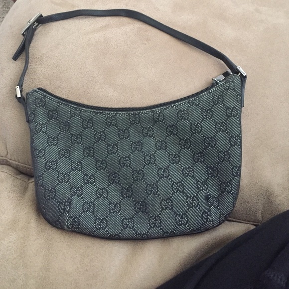 Authentic small Gucci Purse