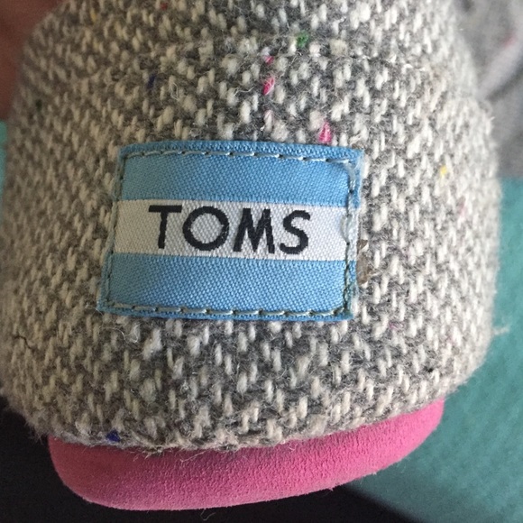 TOMS Shoes - Gray Tweed Pink Soled Toms