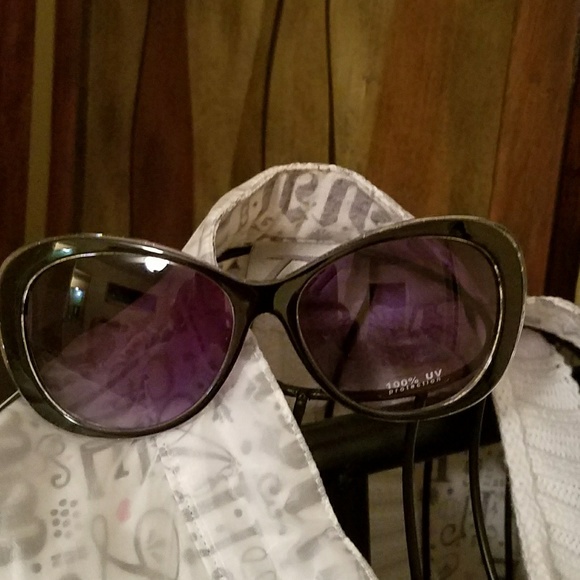 NWT SIGNATURE STUDIO Black/Clear Sunglasses - Picture 5 of 7