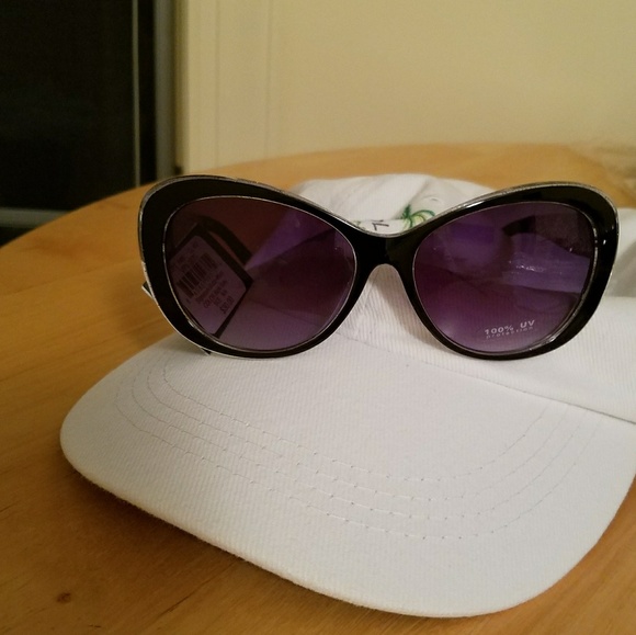 NWT SIGNATURE STUDIO Black/Clear Sunglasses - Picture 7 of 7