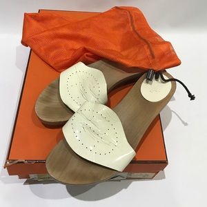 Hermes clogs