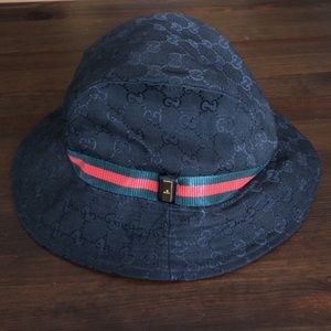 Authentic, Brand New Gucci nylon Fedora, black