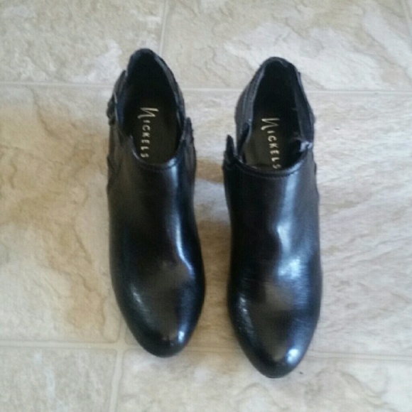 Nickels black heel
