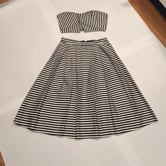 Lulu's two piece skirt and crop top set