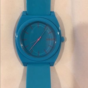 NIXON TIME TELLER P WATCH