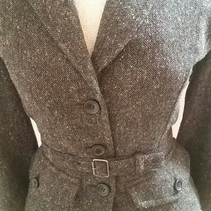 Tweed grey blazer, 3-button, 3/4 sleeve, belted