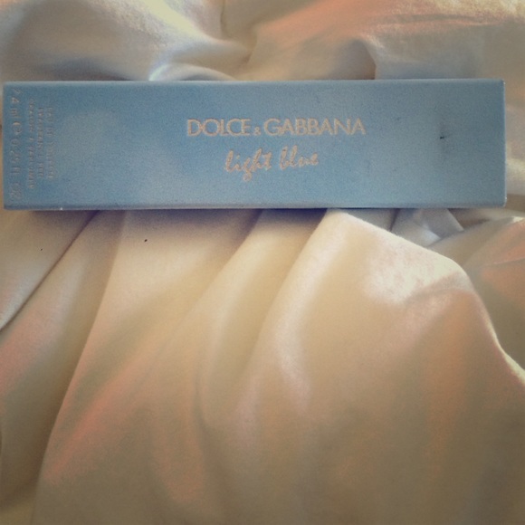 Dolce & Gabbana Light Blue Ead De Toilette