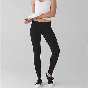 Lululemon Wunder Under full-on luxtreme