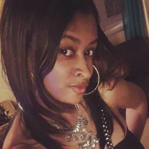 Meet your Posher, Malikah