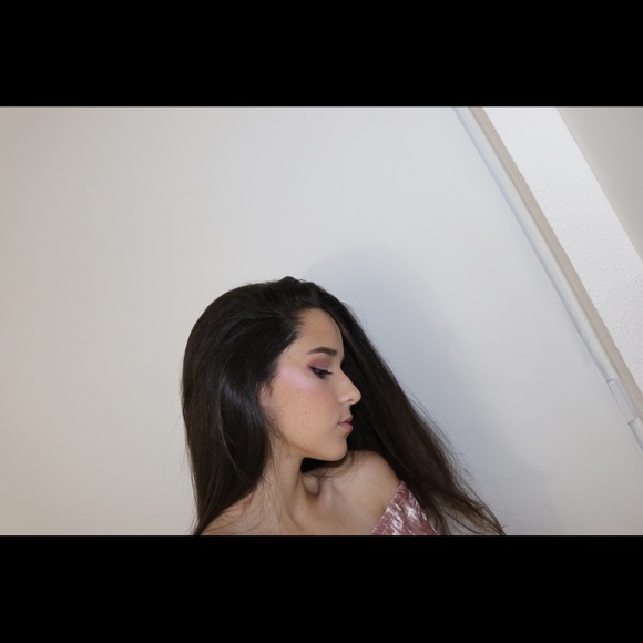 Meet your Posher, Juliet - Picture 1 of 1