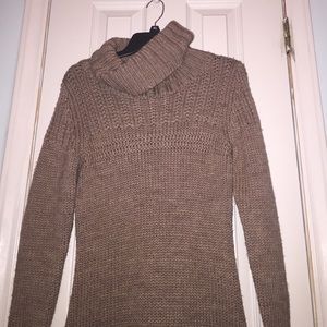 Light brown sweater / sweater dress