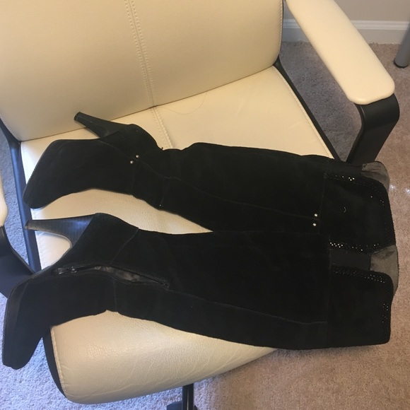 Kneel boots