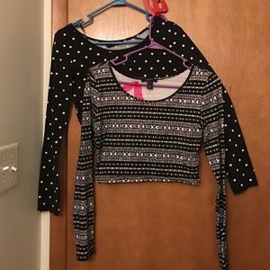 2-Long-Sleeve Crop Tops