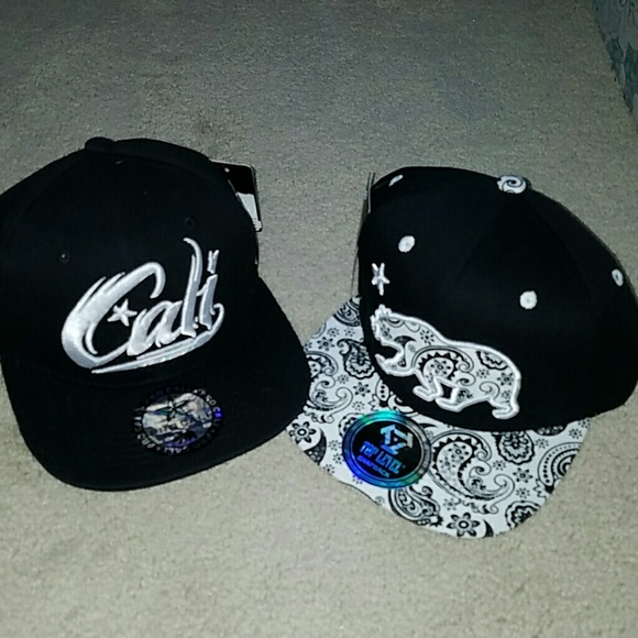 2 Pro Cali Bear Hats