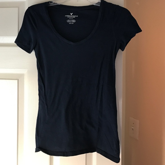 Navy blue, American Eagle t shirt